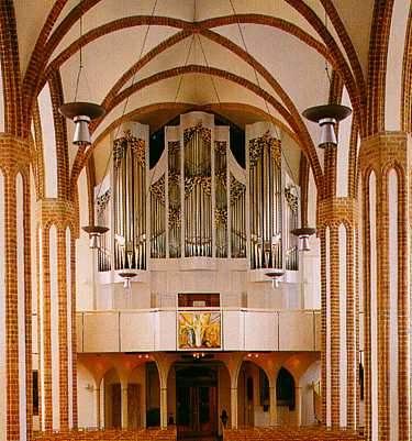 [glise St. Nikolas, Spandau]
